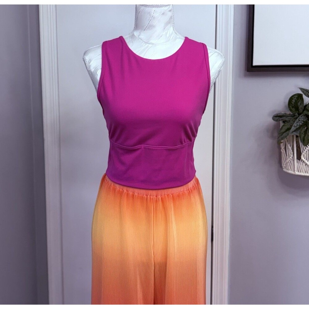All In Motion Crop Tank Top Medium M Magenta Pink Racerback Sports Bra Activew